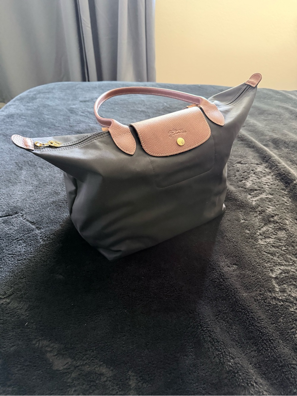 Longchamp Le Pliage Original M Tote in Black with Brown Trim - Picture 5 of 5